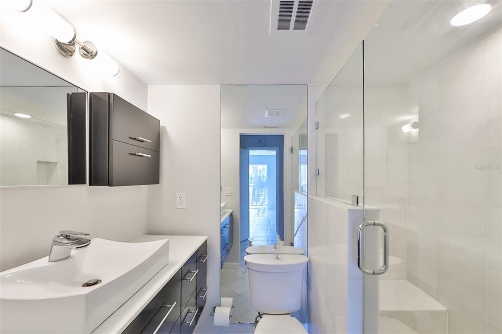 3325 Bayshore Boulevard - Photo 13