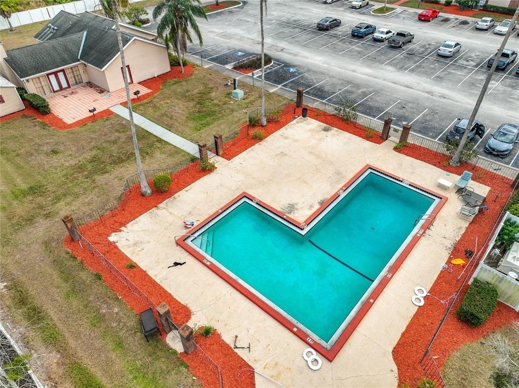 21027 Voyager Boulevard - Photo 1