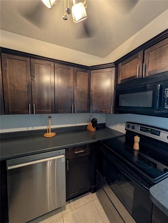 255 Dolphin Point - Photo 20