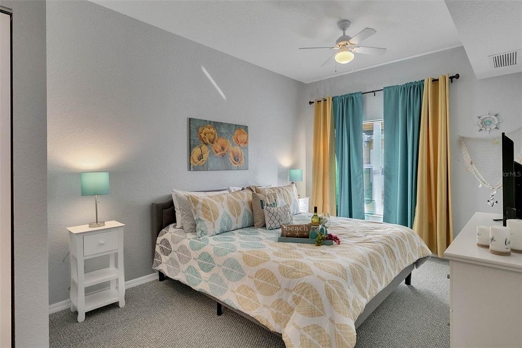 4561 Yellowgold Road E - Photo 3