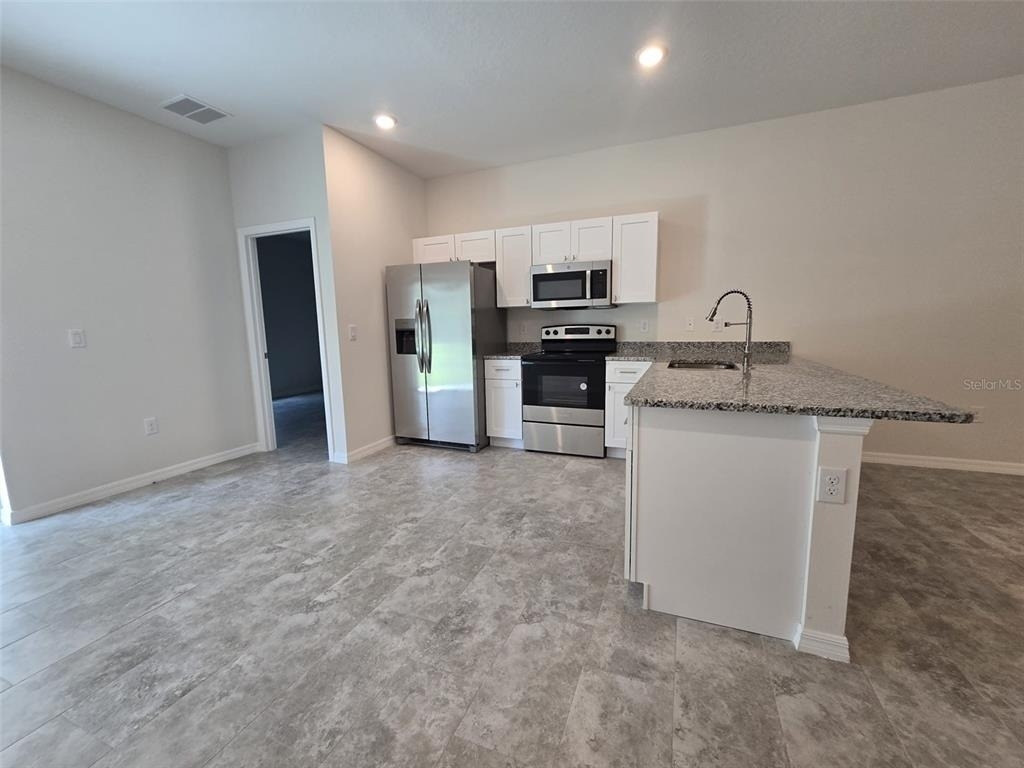 2025 Dunbar St - Photo 8
