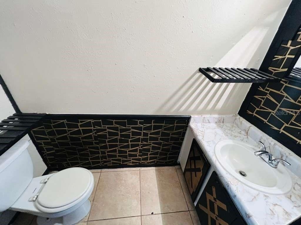 3914 Crayrich Circle - Photo 8