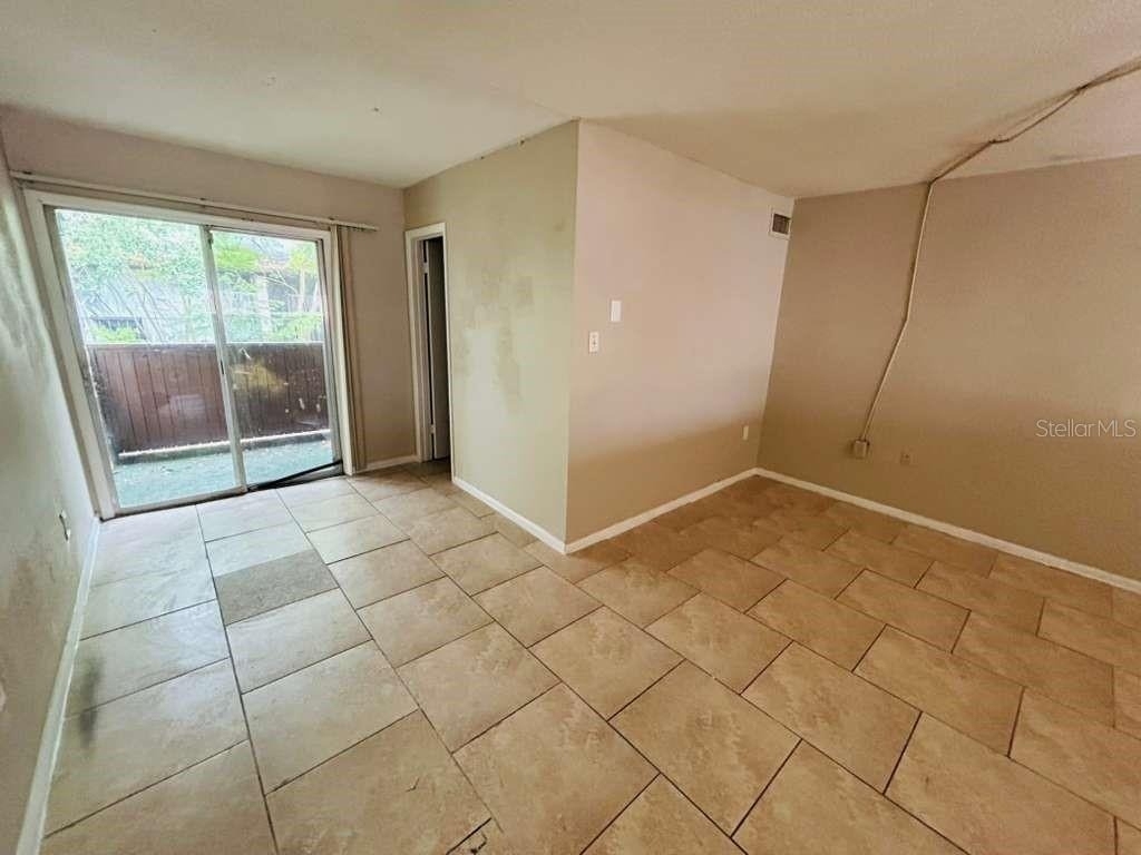 3914 Crayrich Circle - Photo 3