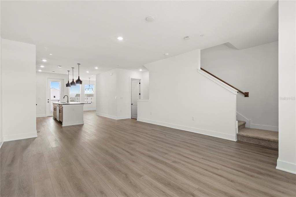 15363 Hamlin Park Drive - Photo 8