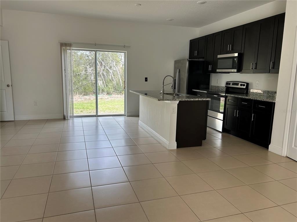 550 Marion Oaks Boulevard - Photo 2