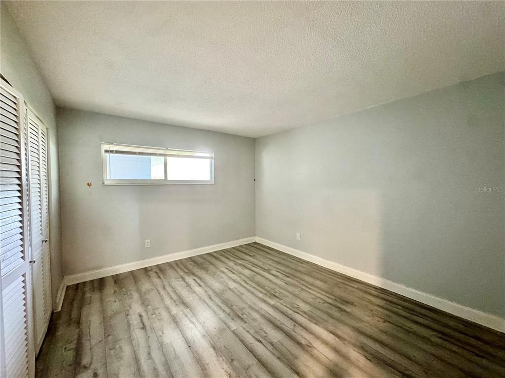 825 N Primrose Drive - Photo 8