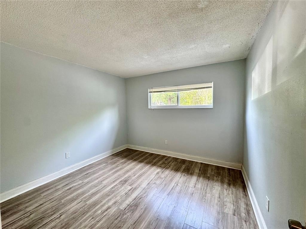 825 N Primrose Drive - Photo 6
