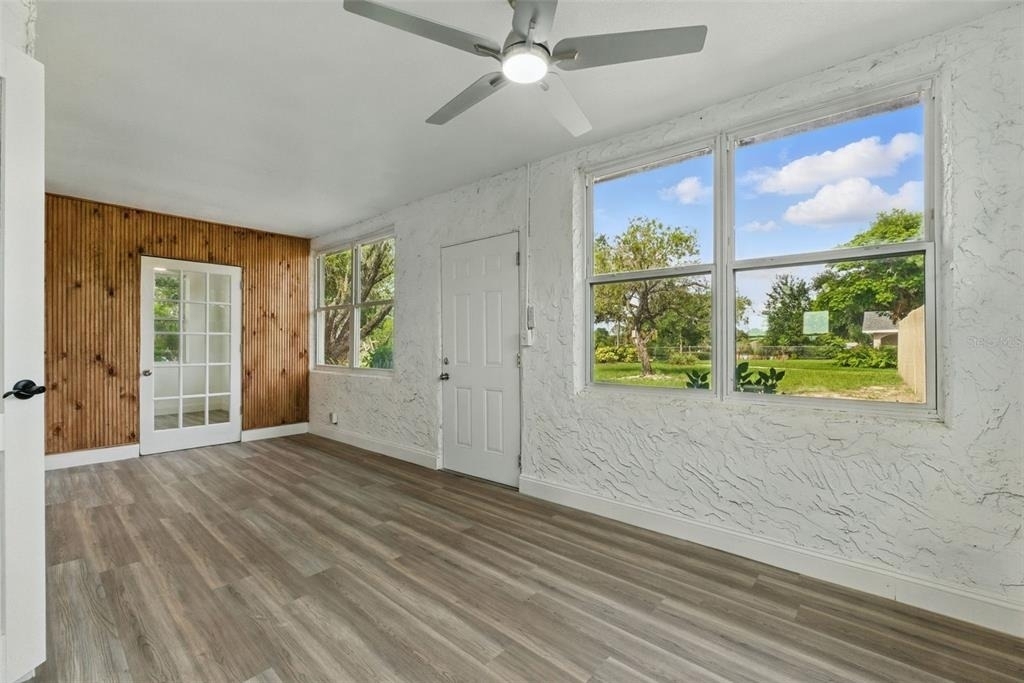 8812 Oakwood Drive - Photo 20