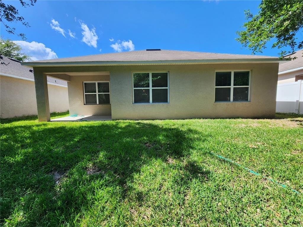 184 Fishermans Cove Drive - Photo 1