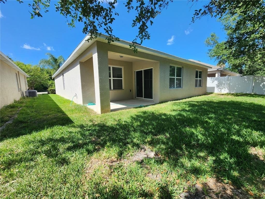 184 Fishermans Cove Drive - Photo 2