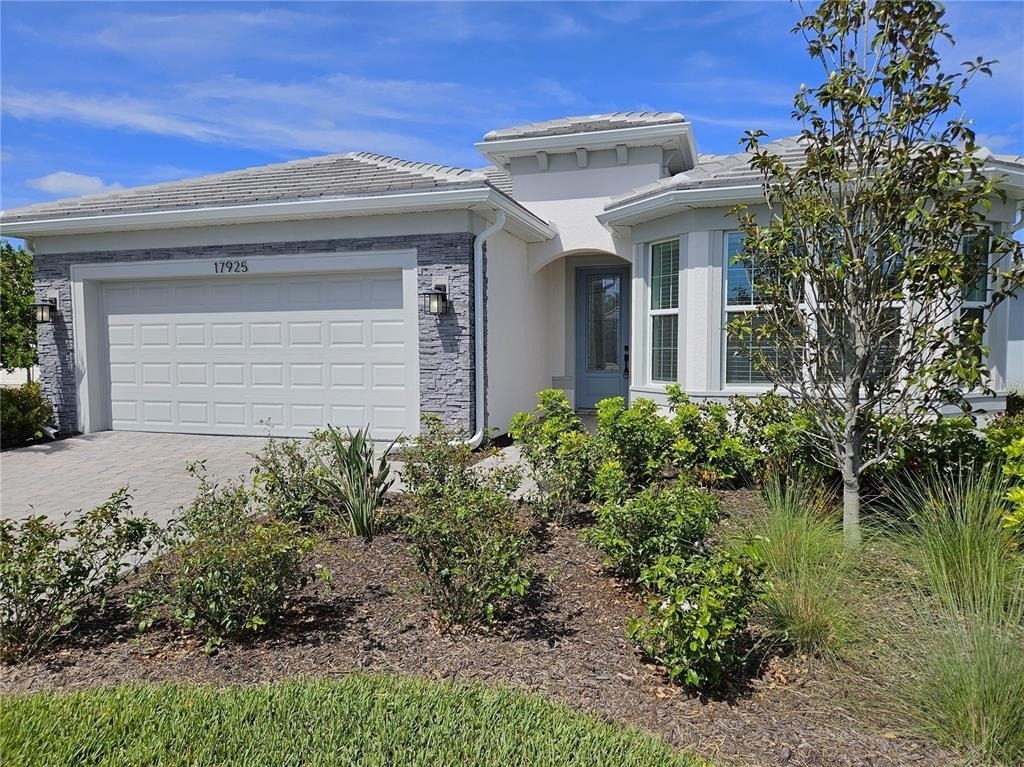 17925 Nadine Place - Photo 2