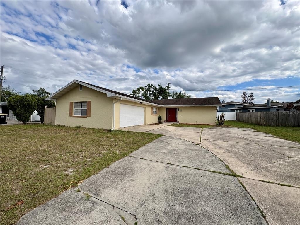 728 Lake Ned Road - Photo 2