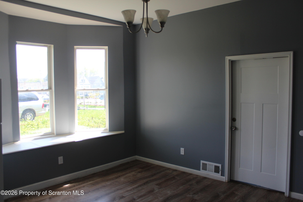 1122 Luzerne Street - Photo 6