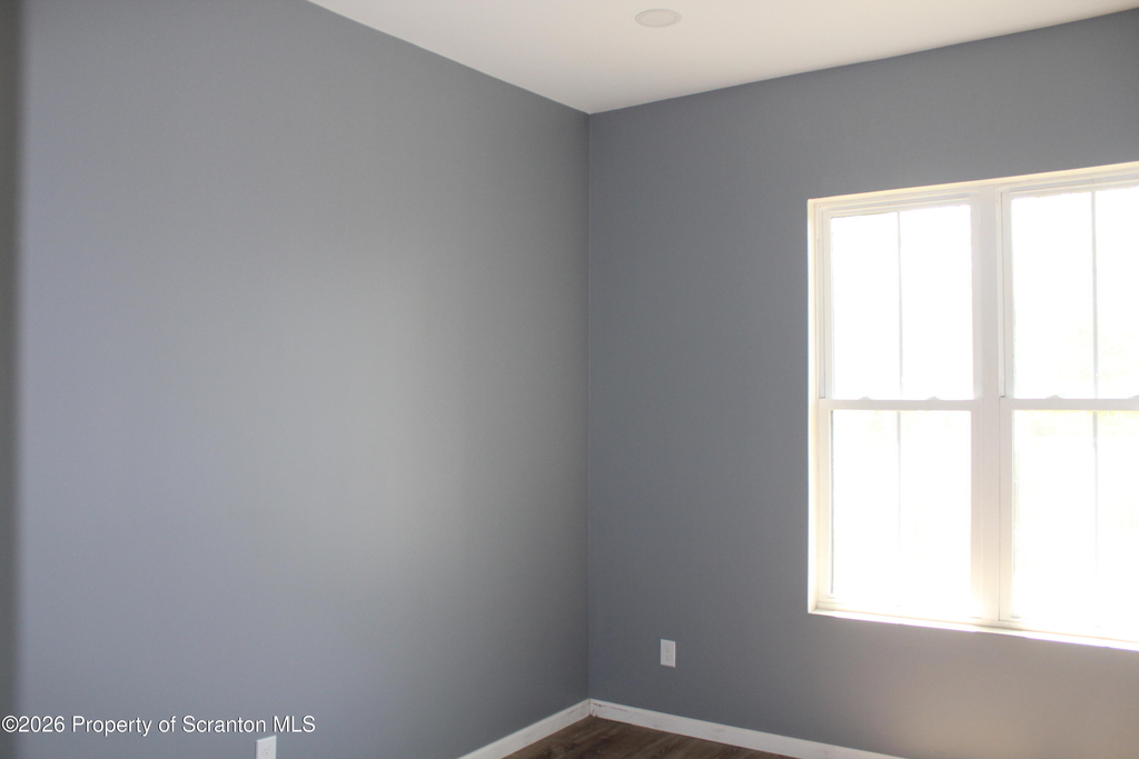 1122 Luzerne Street - Photo 7