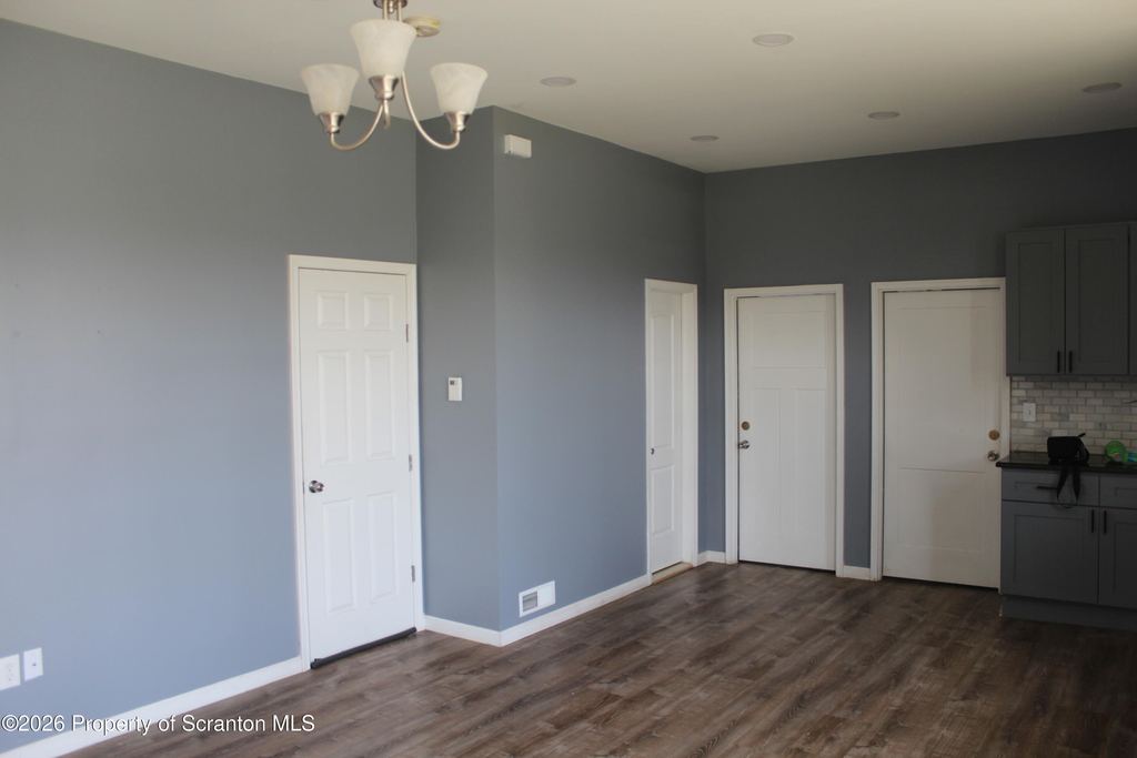 1122 Luzerne Street - Photo 5