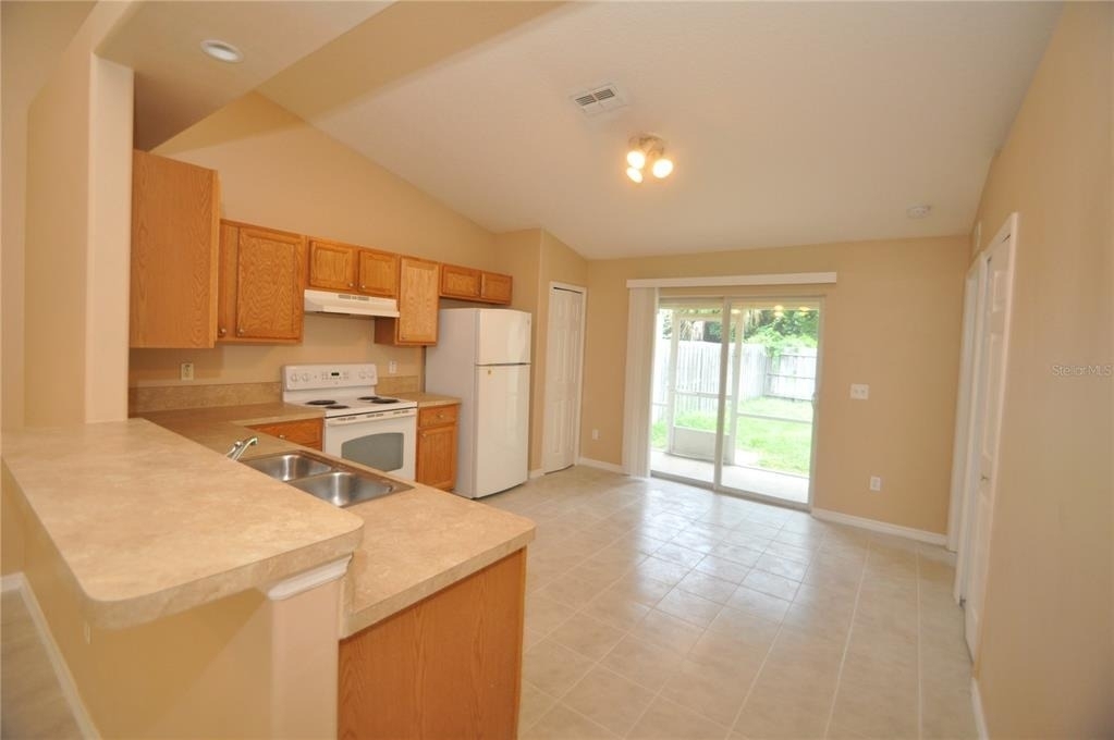 69 Rose Drive - Photo 9