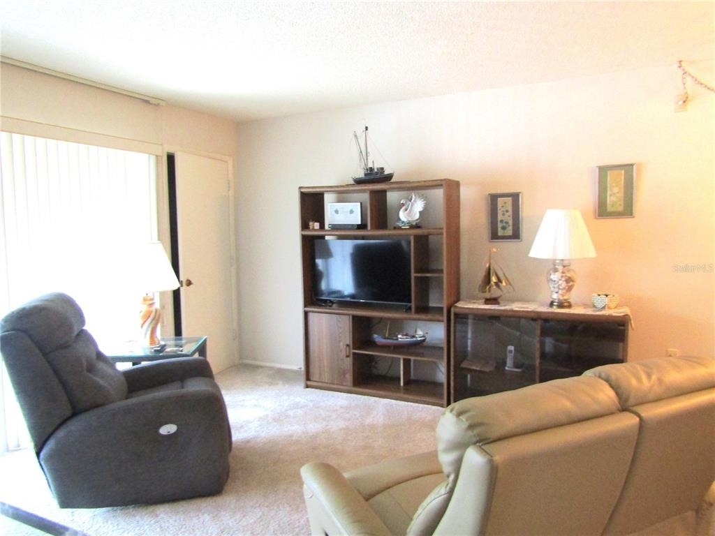 4632 Ringwood Meadow - Photo 10