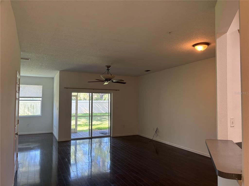 3429 Parkridge Circle - Photo 7