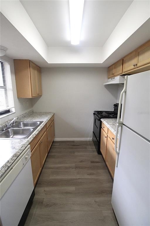 4812 27th Street W - Photo 2