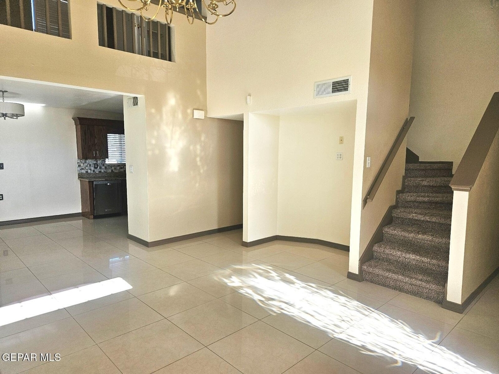 1657 Saint Vitus Place - Photo 3