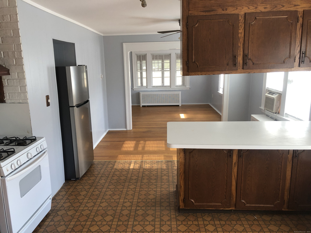 317 Garden Street - Photo 2