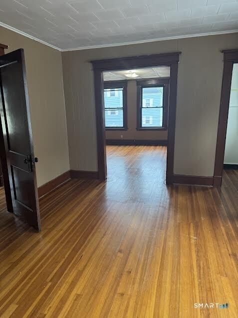 1120 Baldwin Street - Photo 3
