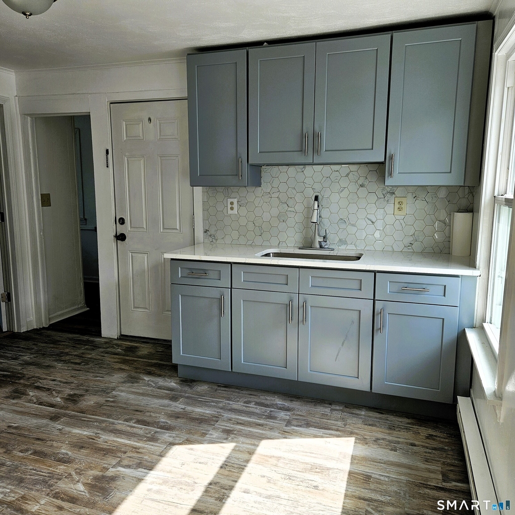 97 Gridley Street - Photo 2