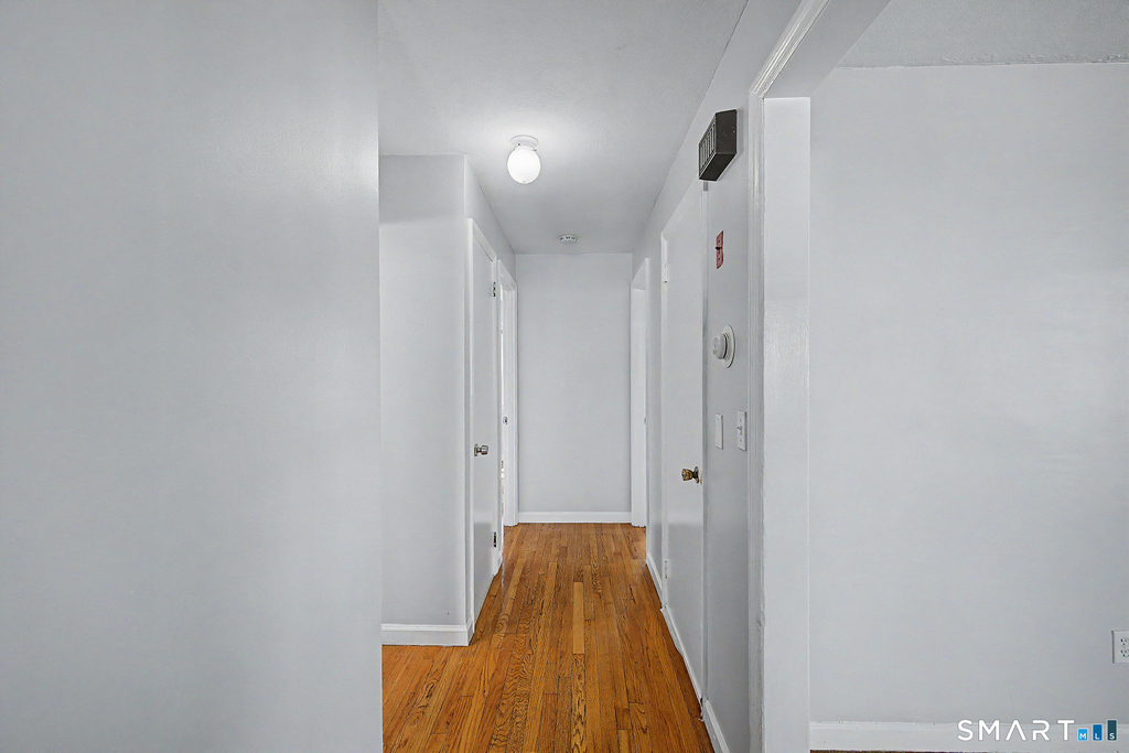 22 Treat Avenue - Photo 4