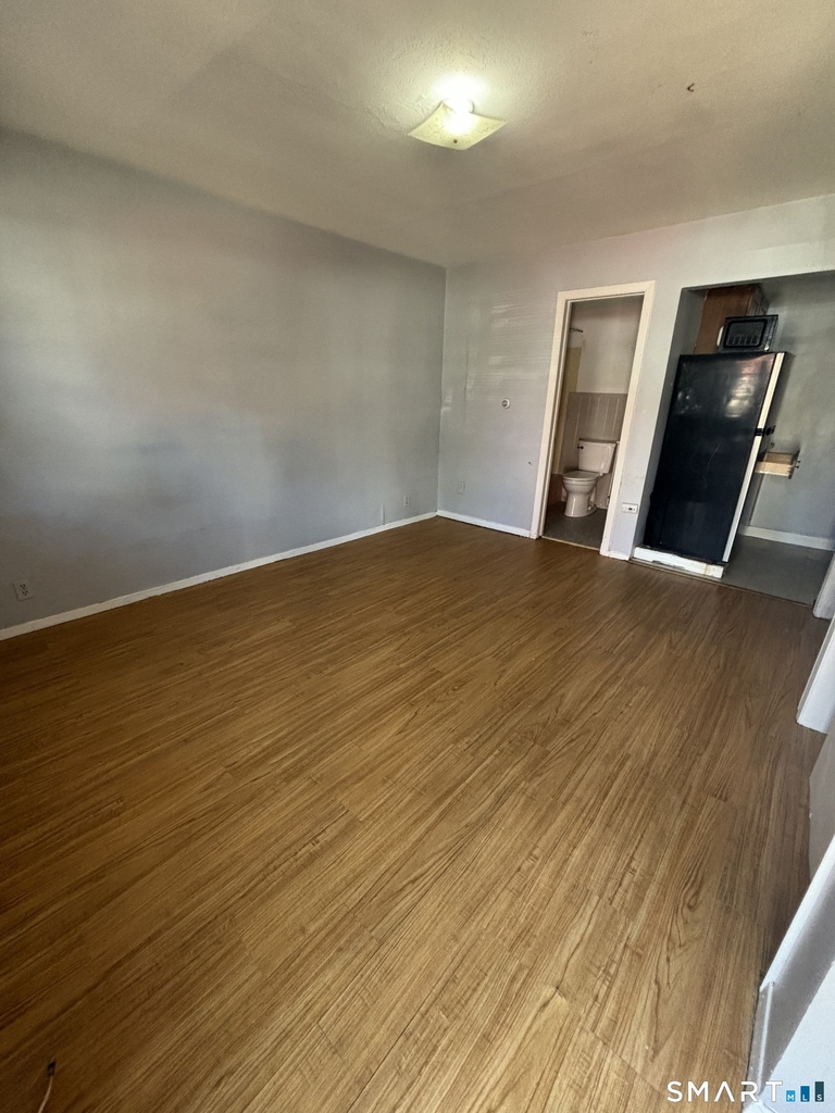 89-91 Jetland Place - Photo 1