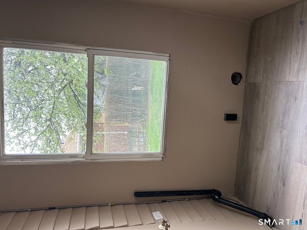 82-84 Glendale Avenue - Photo 7