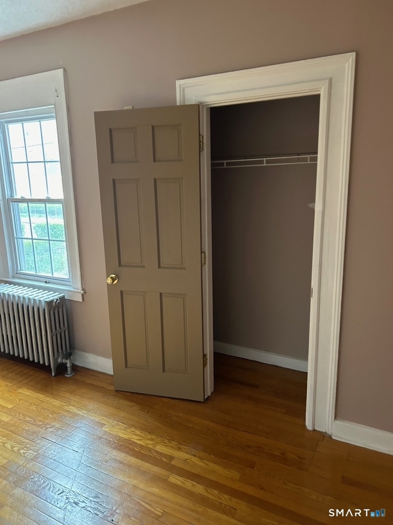 82-84 Glendale Avenue - Photo 2