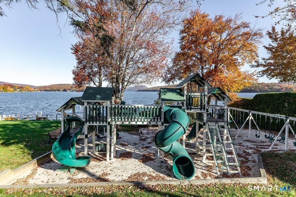 28 Fox Run - Photo 23