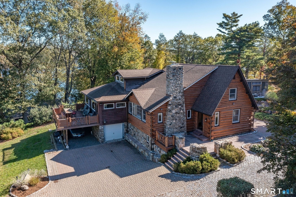 28 Fox Run - Photo 0