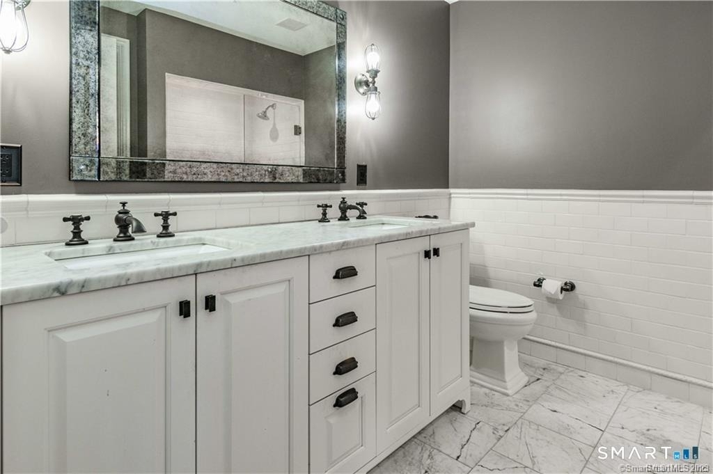 85 Memorial Road - Photo 23