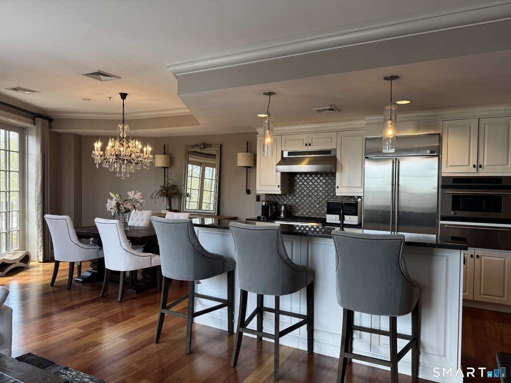 85 Memorial Road - Photo 14