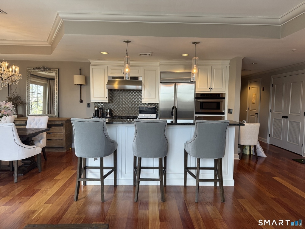 85 Memorial Road - Photo 13