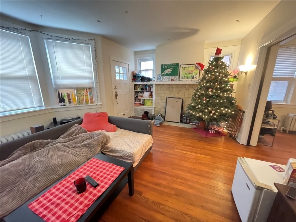 541 S Aiken Ave - Photo 3