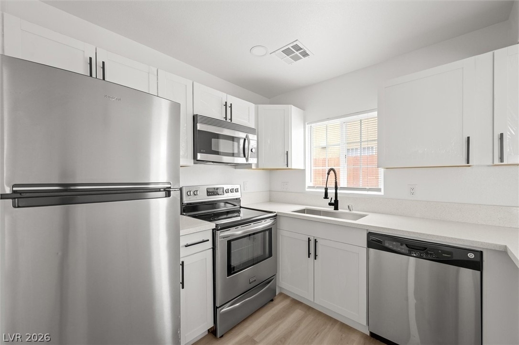 623 N 10th Street - Photo 5