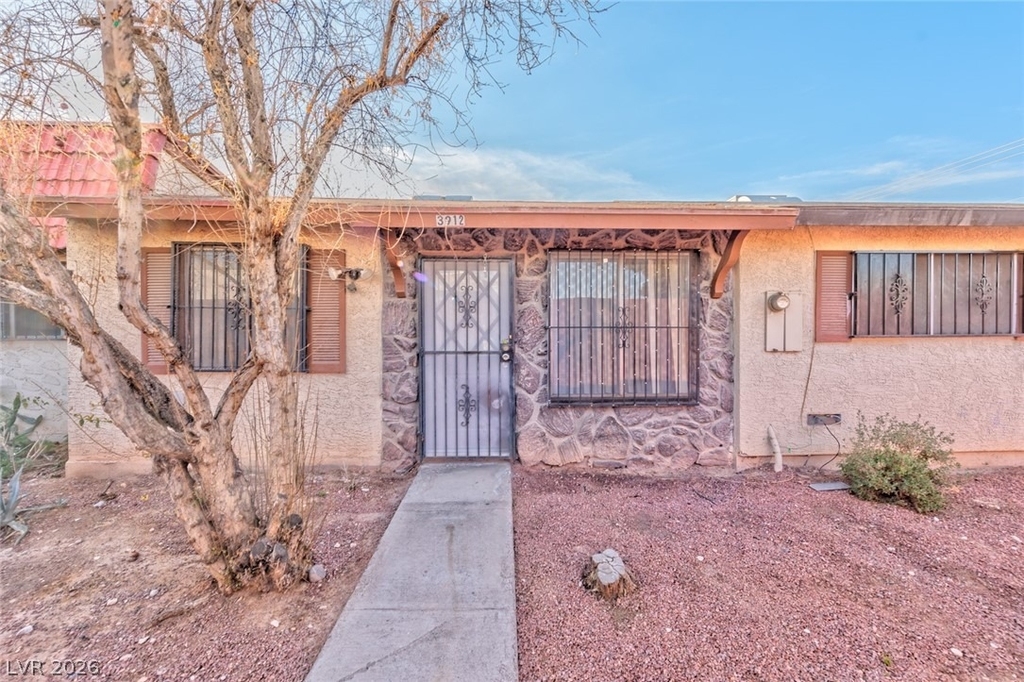 3912 Torsby Place - Photo 0