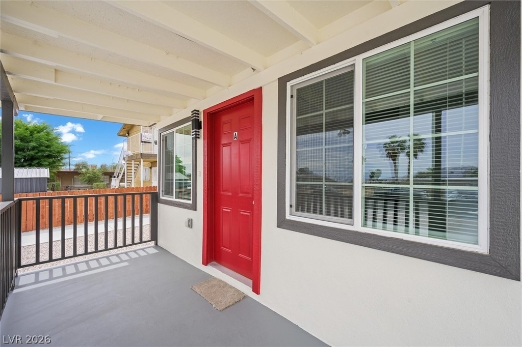 623 N 10th Street - Photo 1