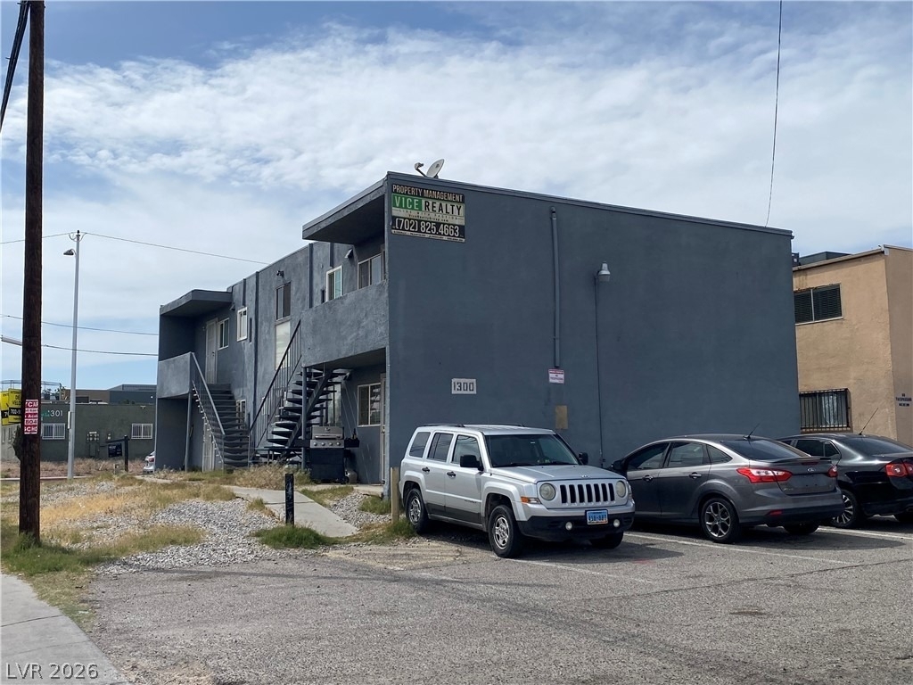 1300 N 22nd Street - Photo 12
