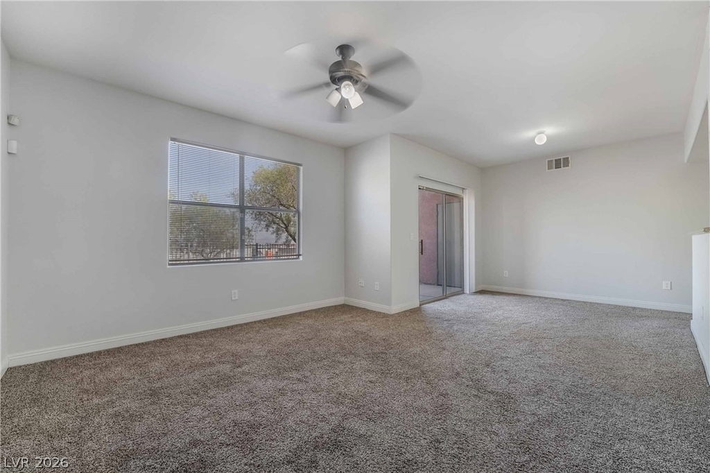 8000 Badura Avenue - Photo 4