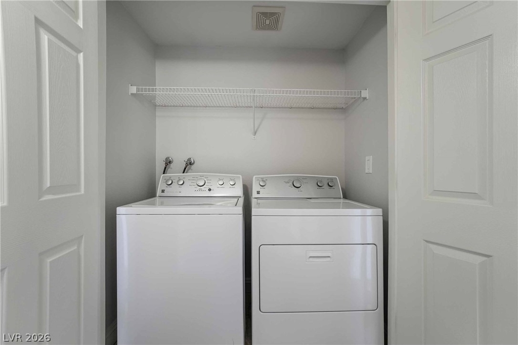 8000 Badura Avenue - Photo 19