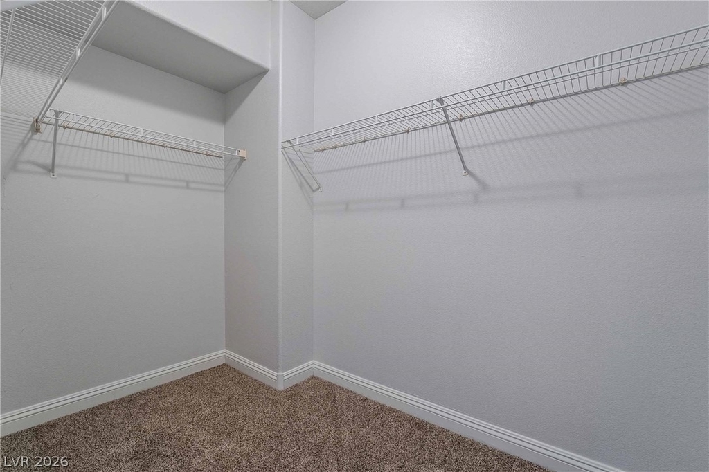 8000 Badura Avenue - Photo 14