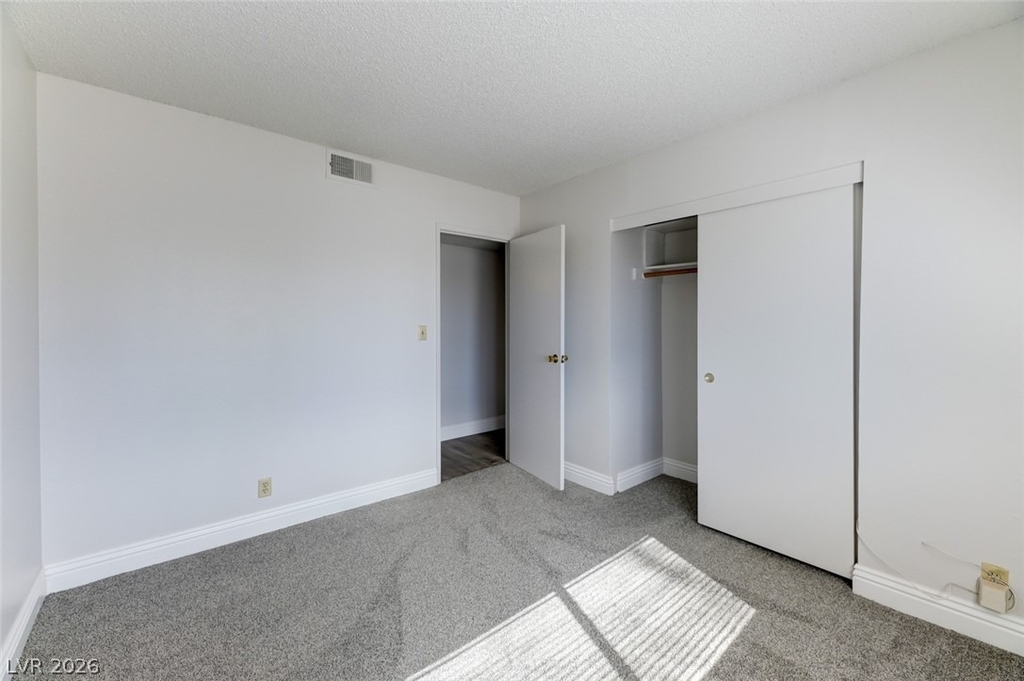 4417 Berkley Avenue - Photo 6