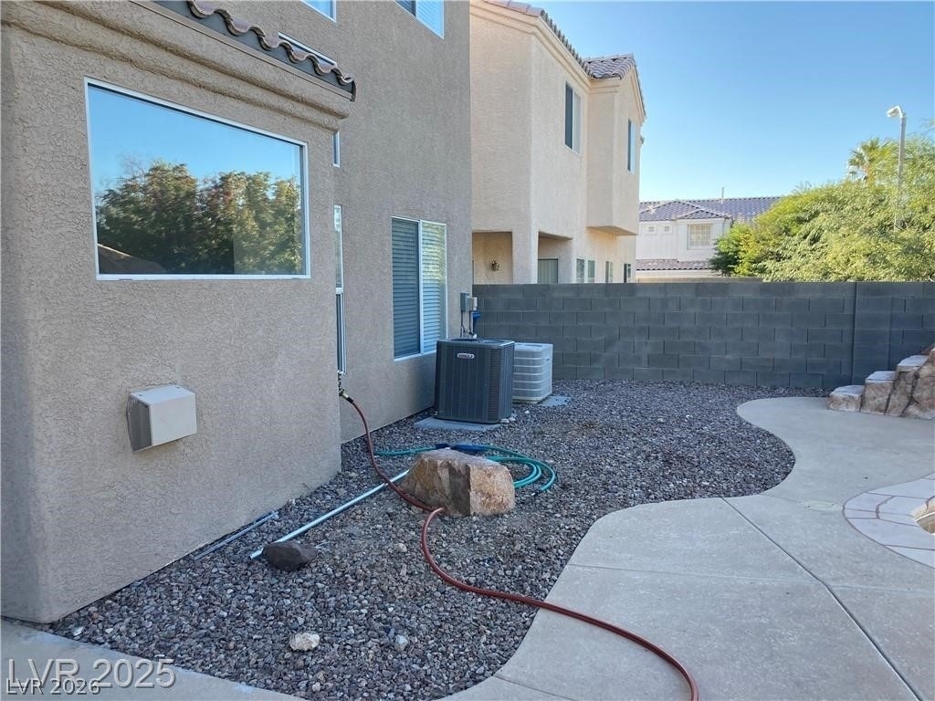 3120 Whispering Canyon Court - Photo 47