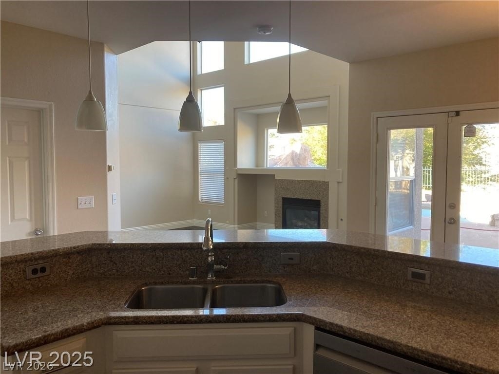 3120 Whispering Canyon Court - Photo 7
