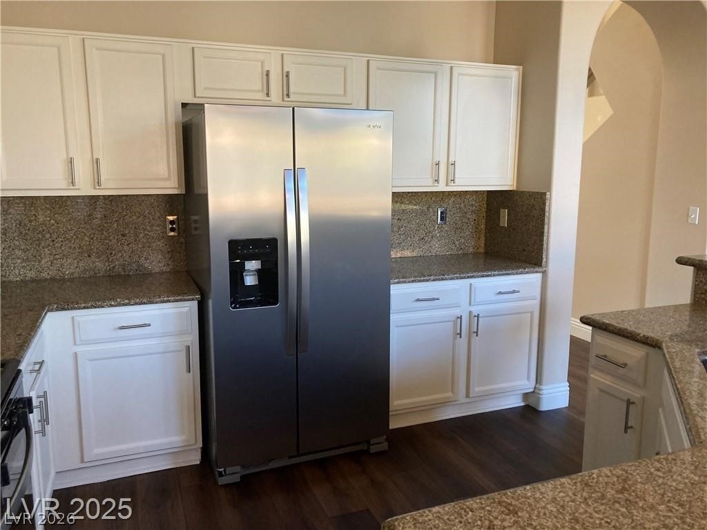 3120 Whispering Canyon Court - Photo 4