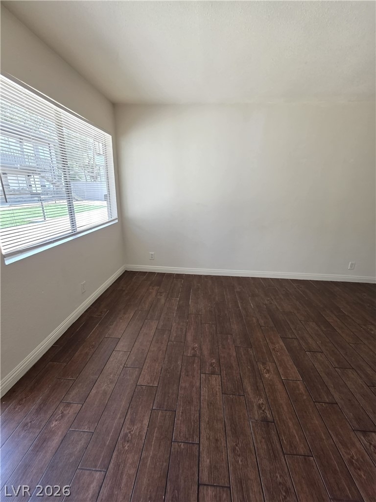 2626 Lynnwood Street - Photo 7