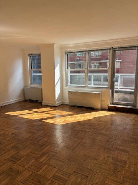 888 8th Avenue - Photo 1